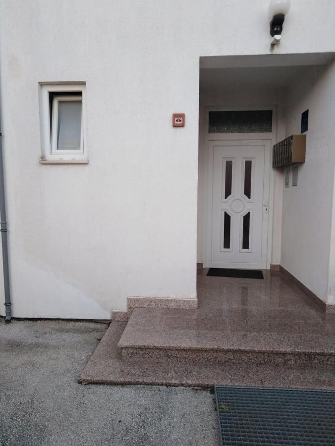 Apartment Maria Medulin Exterior foto